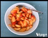 Hình bước làm 4 của món Mận giòn lắc 🤣