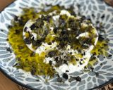 Foto del paso 6 de la receta Ensalada de Burrata con Pepinillos y Aceitunas negras