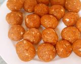 Bakonyi húsgombóc nokedlivel recept fázis 1 fotója