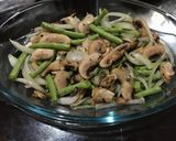 A picture of step 3 of Roasted Mushroom and Green Bean.