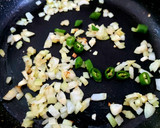 Foto del paso 2 de la receta: Salsa de mango para ensalada