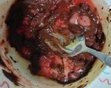 Foto del paso 3 de la receta: Bolas de Chocolate Amargo y Fresa