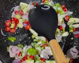 Foto langkah ke 3 dari resep Sup Pakcoy Kembang Tahu.