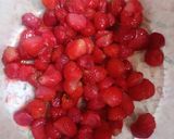 Foto langkah ke 1 dari resep Selai Strawberry.