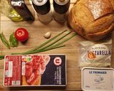 Une image de l'étape 1 de Tartines Tomates-Mozzarella-Prosciutto.