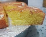 A picture of step 4 of Almond butter cake.
