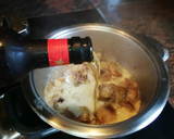 Foto del paso 3 de la receta: Costillas de cerdo a la cerveza con puré de alubia