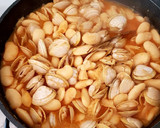 Foto del paso 8 de la receta: Alubias con almejas