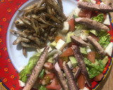 Foto del paso 6 de la receta: Ensalada de caballa, lechuga tomate, queso y aguacate