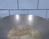 Foto langkah ke 4 dari resep Sop Sayuran Bakso Sosis Menggugah Selera.
