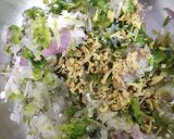 A picture of step 1 of Crispy Veg Pratha.