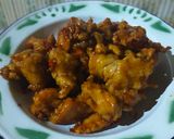 Foto langkah ke 4 dari resep Ayam popcorn manis pedas.