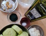 Foto del paso 1 de la receta: Licuado de spirulina, pepino y jengibre fresco 🌊