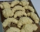 Foto langkah ke 5 dari resep Roti no mixer  oven tangkring.