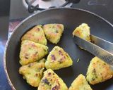A picture of step 3 of Poha roti tikki.