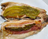 Foto del paso 4 de la receta: Trucha asada con bacon y pimiento