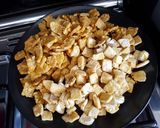 Foto langkah ke 2 dari resep Sambal Goreng Tahu Tempe pete.
