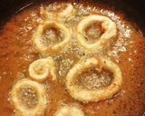 Foto del paso 2 de la receta: Rabas y tentáculos de calamar fritos (vagonetas)