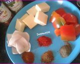 A picture of step 1 of Schezwan paneer tikka.