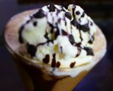A picture of step 3 of Mocha Frappe.