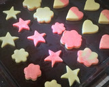 A picture of step 2 of Butter Cookies.