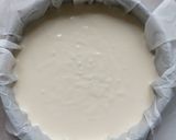Hình bước làm 2 của món Basque Burnt Cheesecake