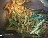 भिन्डी आलू की सब्जी (Bhindi Aloo Sabzi Recipe in Hindi) रेसिपी चरण 4 फोटो