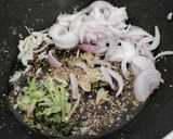 બટાકા કાંદા નું શાક (Bataka Kanda Shak Recipe In Gujarati) રેસીપી સ્ટેપ2ફોટો