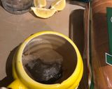A picture of step 3 of Japanese cherry blossom tea.