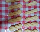 Foto langkah ke 7 dari resep Donat korea atau Kkwabaegi.