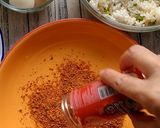 Foto langkah ke 4 dari resep Bola-bola Nasi Uduk.
