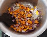 ક્રીમ પોટેટો સલાડ (cream potato salad recipe in Gujrati) રેસીપી સ્ટેપ3ફોટો