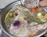 চিকেন স্যুপ (Chicken Soup Recipe in Bengali) রেসিপির ধাপ 2 ছবি