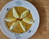 A picture of step 3 of Afghani egg curry.