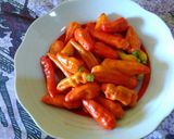 Foto langkah ke 2 dari resep Sambal brambang alias sambal bawang bu Rudy.