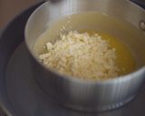 A picture of step 5 of Lemon & White Chocolate Ice Cream.