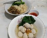 Foto langkah ke 3 dari resep 68/25. Baso Ikan Kuah.