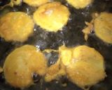 A picture of step 3 of Potato and carom leaves fritters.