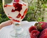 A picture of step 3 of Strawberry Cream.