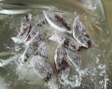 Foto del paso 2 de la receta: Hígado de lechal con setas