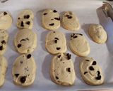 A picture of step 5 of My Chocolate Chip Shortbread Cookies.