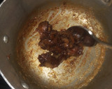 A picture of step 3 of Homemade dates paste.