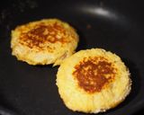 รูปขั้นตอนการทำที่ 3 ของ Apple Caramel Cream Cheese Pancake