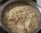 Foto del paso 1 de la receta: Arroz con pollo y champiñón🍗🍄