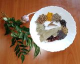 A picture of step 1 of Madras curry powder 🌶️🧄.