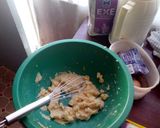 A picture of step 2 of Zebra cake.