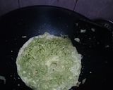 Foto langkah ke 5 dari resep Mie Kuah Susu.