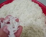 A picture of step 1 of Mutanjan Rice.