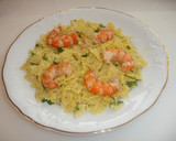 Foto del paso 9 de la receta: Pasta de lacitos con gambas y crema de azafrán