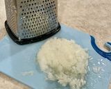 A picture of step 3 of Cottage Cheese and Onion Patties.